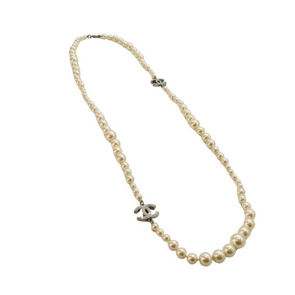 Chanel Long Pearl Necklace Necklace - Picture 1 of 8